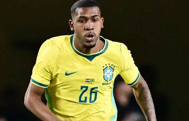 Ryan lọt tầm ngắm Liverpool. Ảnh: Getty.
