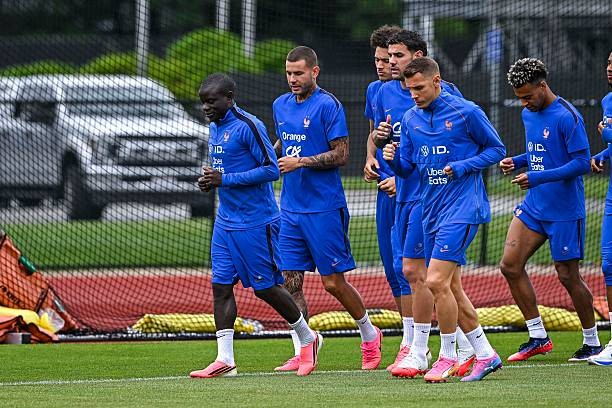 N'Golo Kante và Lucas Hernandez có thể từ giã tuyển Pháp sau World Cup 2026.