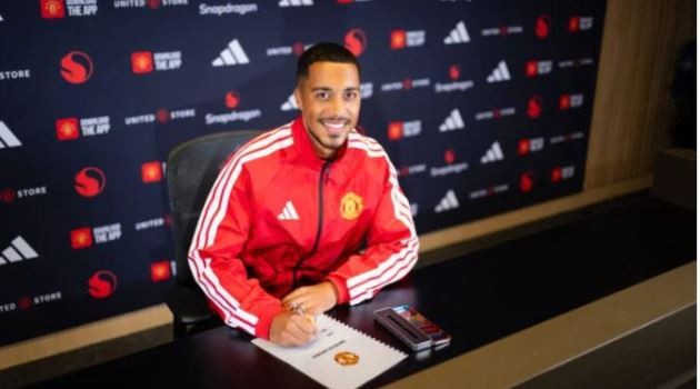 MU làm tốt ở thương vụ Youri Tielemans. Ảnh: Getty Images.