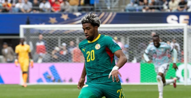 Liverpool, Man City đều quan tâm đến Ibrahim Mbaye. Ảnh: Getty Images.