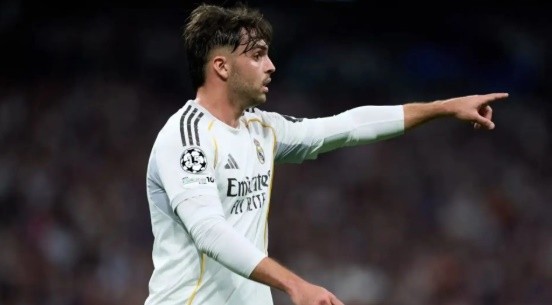 Asencio từ chối đến Chelsea. Ảnh: Getty Images.
