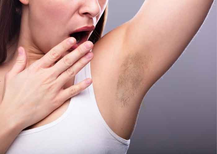 Da vùng nách vốn mỏng và nhạy cảm hơn nhiều khu vực khác trên cơ thể. 