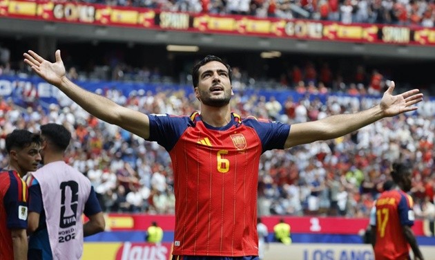 Merino sẽ là vũ khí tạo đột biến trước Pháp. (Ảnh: Getty Images)