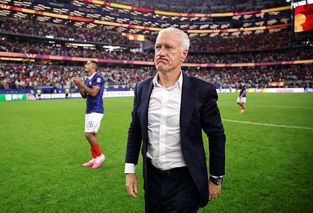 Deschamps chuẩn bị rời ĐT Pháp. 
