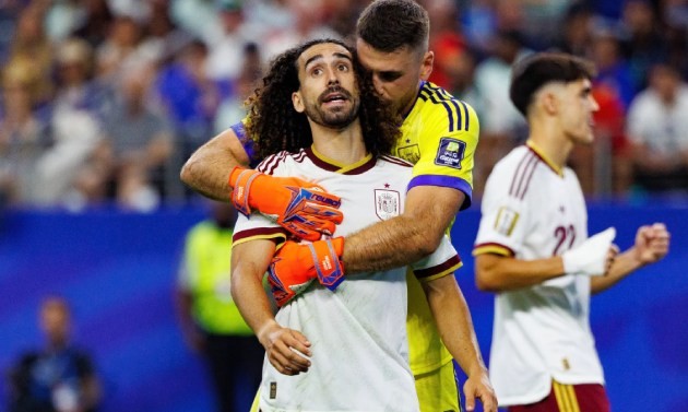 Cucurella hứa giã từ ĐTQG nếu vô địch World Cup 2026. Ảnh: Getty.