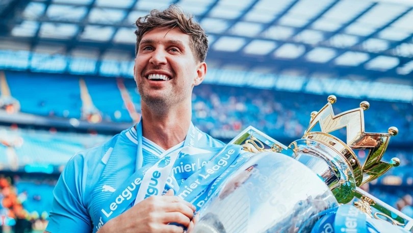 John Stones có thể mang tới kinh nghiệm và tố chất thủ lĩnh cho dàn sao trẻ tại Chelsea. Ảnh: Manchester City FC.