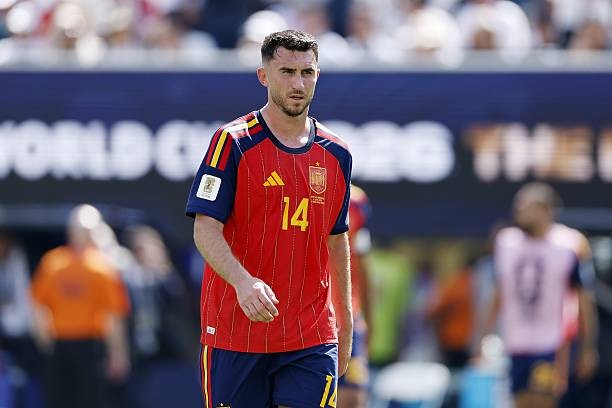 Aymeric Laporte (6.5): Duy trì sự điềm tĩnh và giữ bóng chắc chắn mỗi khi thực hiện triển khai từ phía sau. Dù vậy, anh không có quá nhiều cơ hội để chạm bóng hay tham gia vào các điểm nóng trên sân. Ảnh: Getty Images.