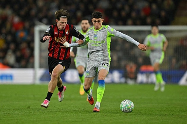 Ban lãnh đạo MU có lý do để chọn Alex Scott. (Ảnh: Getty Images)