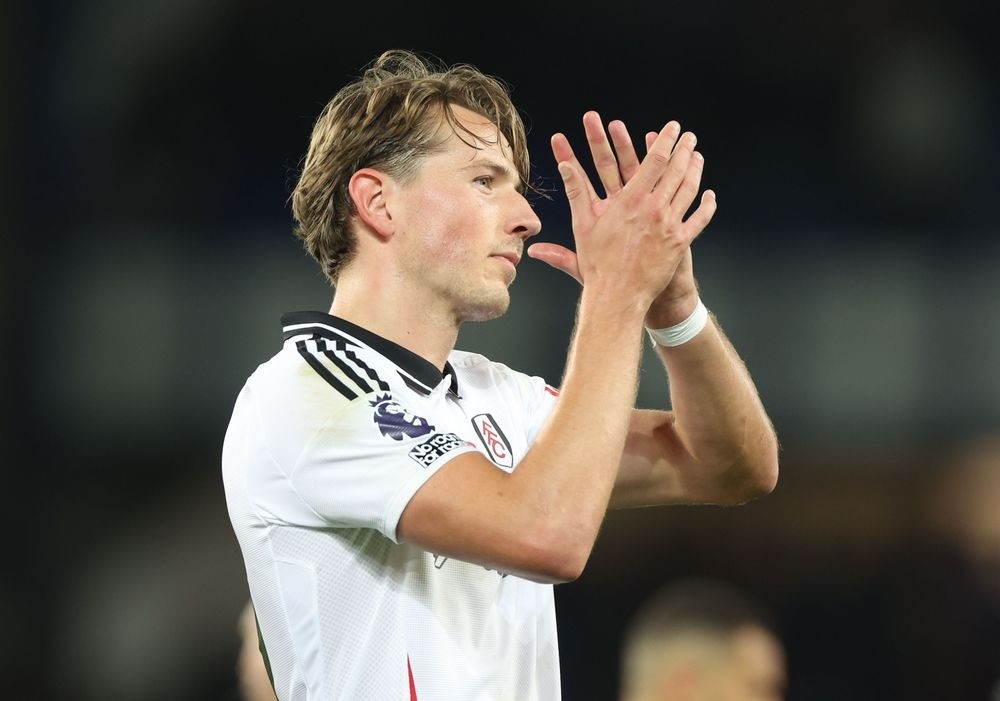 Sander Berge được đồn đoán là mục tiêu của Man Utd hè này. Ảnh: Fulham FC.