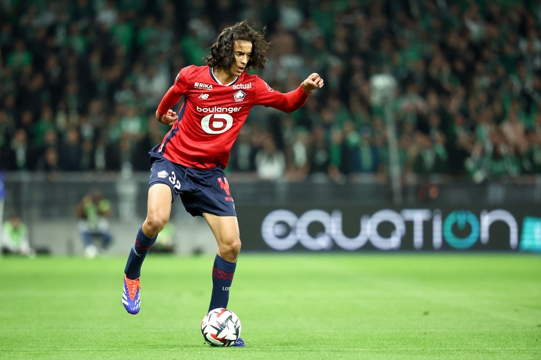 Ayyoub Bouaddi được liên kết với Man City. Ảnh: Ligue1.com.