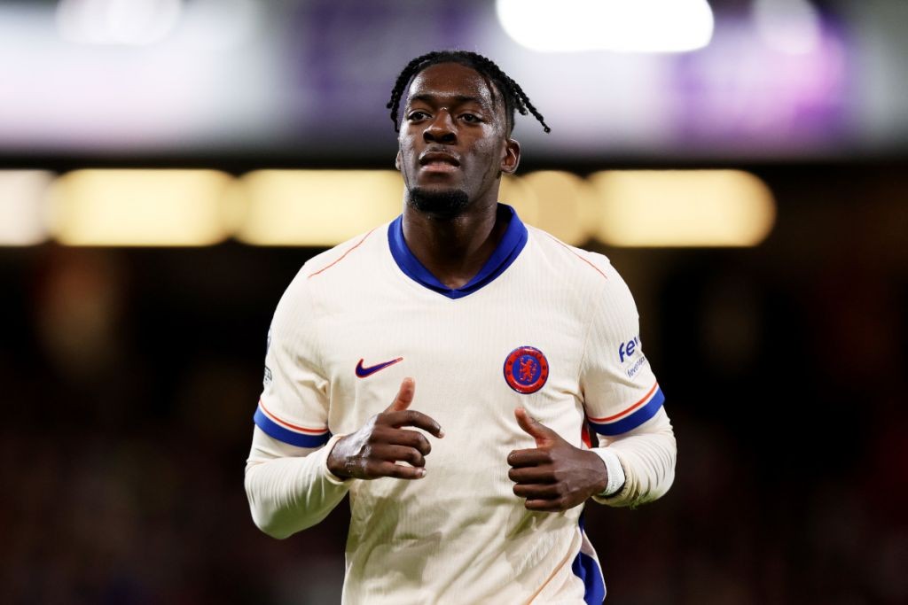 Roma đang hỏi mượn Axel Disasi của Chelsea. Ảnh: Getty.