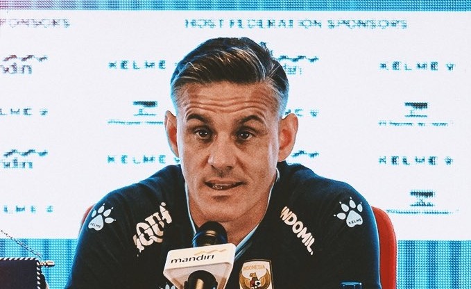 HLV John Herdman hài lòng với màn trình diễn của Indonesia trước Bali United. Ảnh: PSSI.