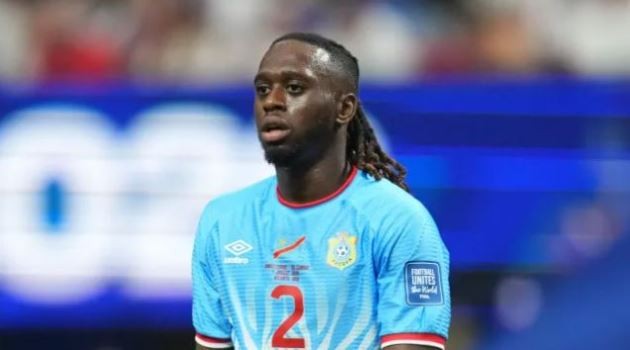 Wan-Bissaka lọt vào tầm ngắm Arsenal. Ảnh: Getty Images.