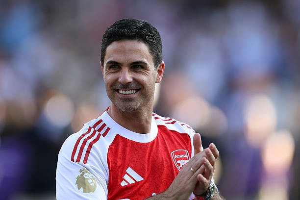 Mikel Arteta nên tập trung vào các vấn đề của Arsenal. Ảnh: Getty Images