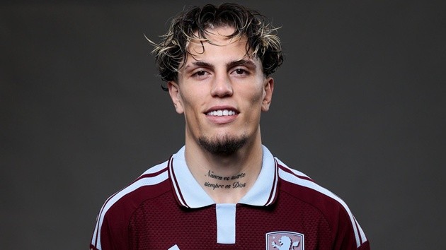 Garnacho có cơ hội chứng minh đẳng cấp tại Villa. (Ảnh: Sky Sports)