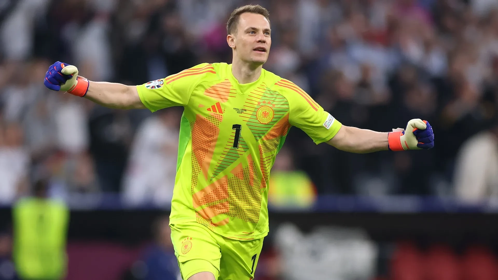 Neuer kế thừa hoàn hảo tinh thần Libero hiện đại. Ảnh: Getty Images.