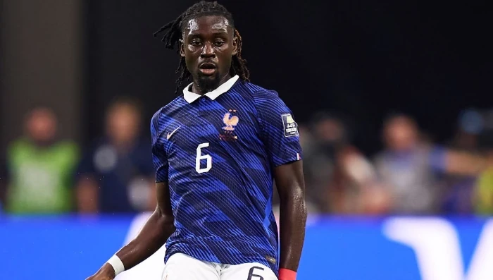 MU tiến gần đến chữ ký của Manu Kone. Ảnh: Getty.