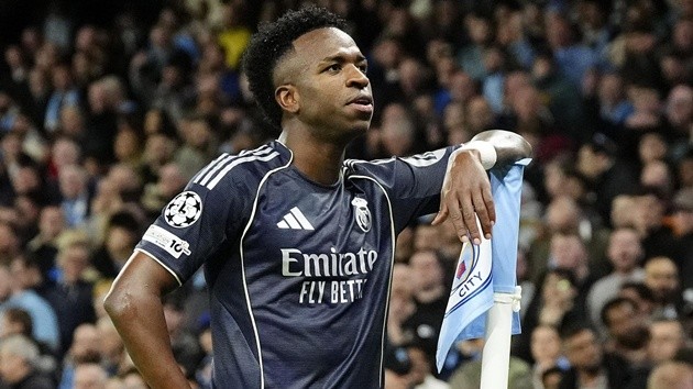 Arsenal đánh tiếng muốn có Vinicius. (Ảnh: Sky Sports)