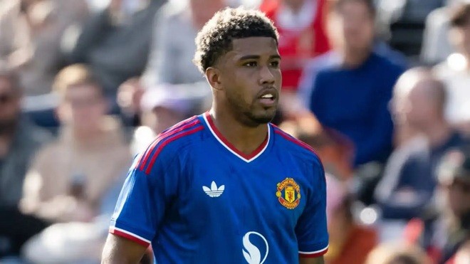  Santos vừa cập bến Man United. Ảnh: Getty.