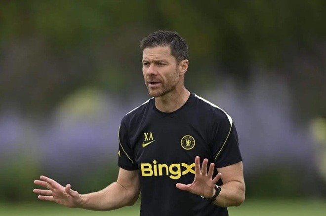 Alonso đang có nhiệm vụ tái thiết Chelsea. Ảnh: Getty.