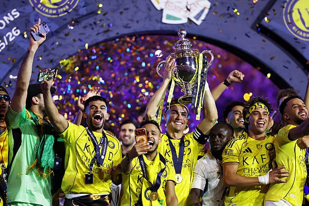 Al Nassr đang nợ một số tiền lớn. Ảnh: Getty Images