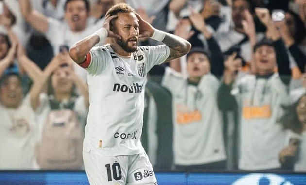 Neymar được cho tự ý rời khỏi sân tập. (Ảnh: Santos)