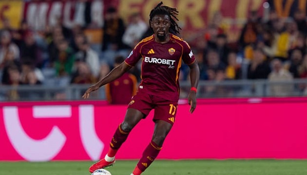 Manu Kone được đánh giá tốt hơn cho hệ thống phòng ngự từ xa của Man United. (Ảnh: Getty Images)