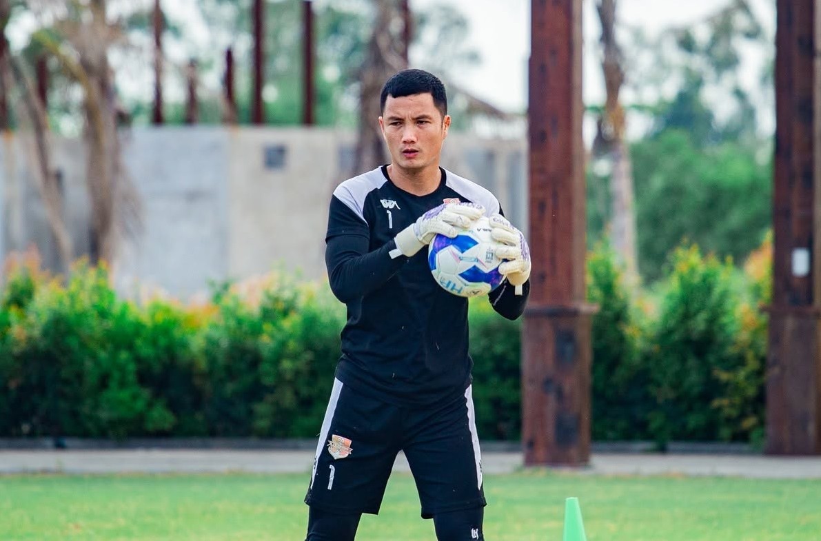 Nguyễn Đình Triệu chia tay Hải Phòng. Ảnh: Hải Phòng FC.
