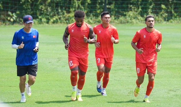 ĐT Việt Nam đến Indonesia dự FIFA ASEAN Cup. (Ảnh: VFF)