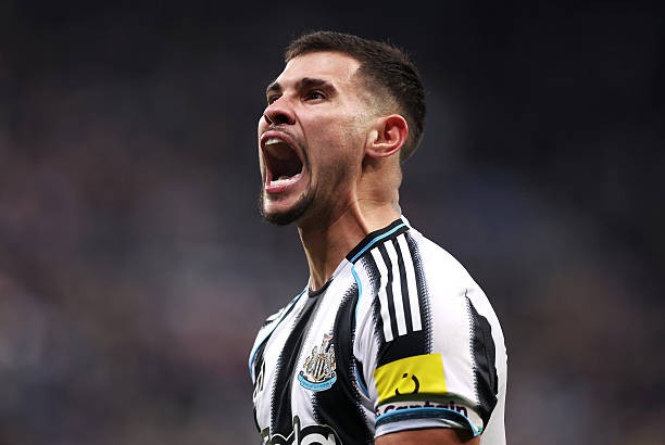 Bruno Guimaraes là mục tiêu chuyển nhượng số một của Arsenal. Ảnh: Getty Images. 
