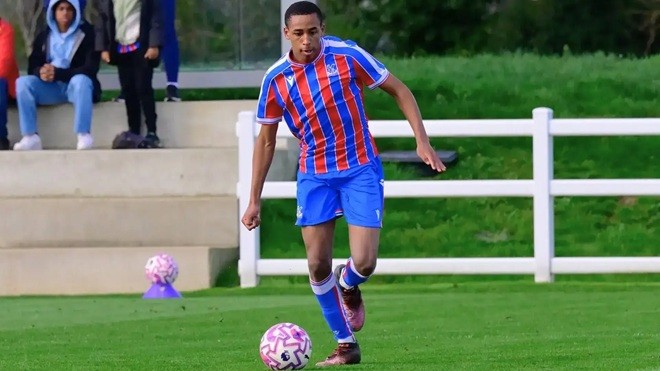 Mylo Bernard sẽ gia nhập lò đào tạo Arsenal. Ảnh: Crystal Palace.