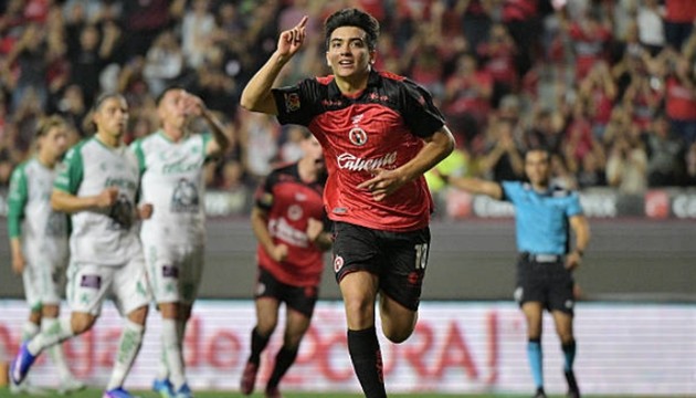 Gilberto Mora mang đến điều gì cho  Man United?