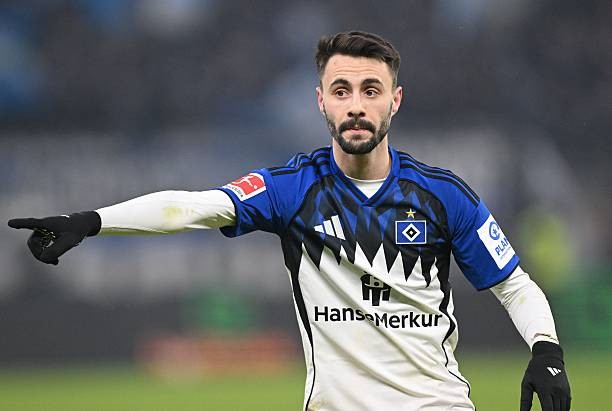 Fabio Vieira được cho là muốn rời Arsenal. Ảnh: Getty Images