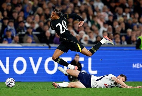 Joao Pedro đã có động thái trêu chọc Richarlison trên Instagram. Ảnh: Getty Images.