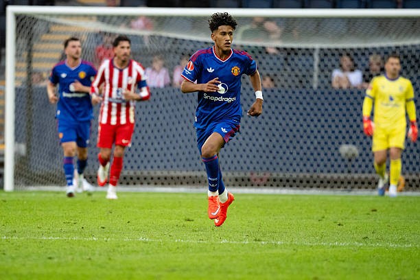 JJ Gabriel có trận đấu đầu tiên cho đội một Man Utd. Ảnh: Getty Images. 