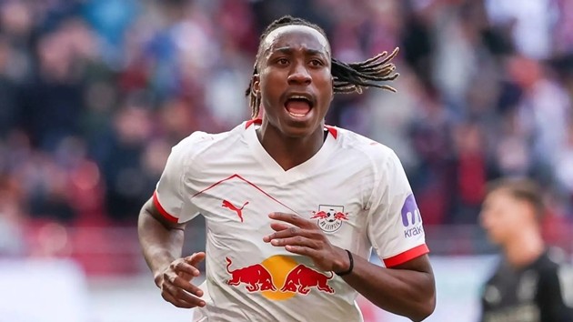 Yan Diomande chưa thể đến Real Madrid. (Ảnh: Getty Images)