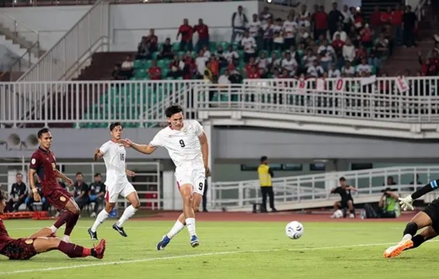 Mitchell Baker đang hướng tới kỷ lục ghi bàn ở trận gặp Việt Nam. Ảnh: Bola.