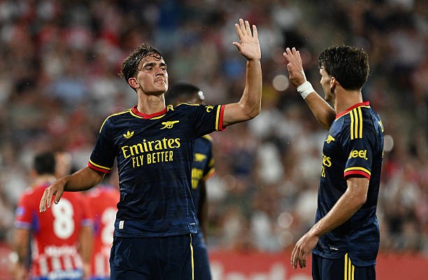Dàn sao trẻ của Arsenal không gặp khó trước Girona. Ảnh: Getty.