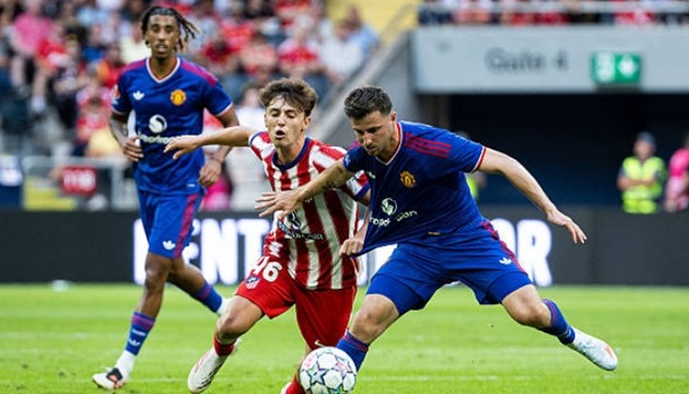 Với sự tỏa sáng của Mount, BLĐ Man United có thể tính đến những phương án khác ở phiên chợ hè. Ảnh: Getty Images