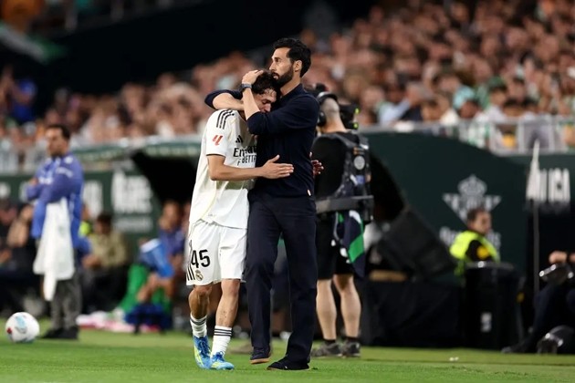 sẽ tái hợp với Arbeloa ở Fulham.