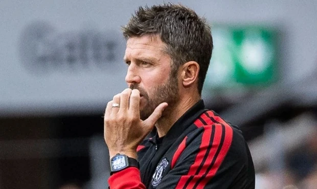 HLV Carrick hiện đang muốn bủ sung một hậu vệ trái đẳng cấp cho Man Utd. Ảnh: Getty Images