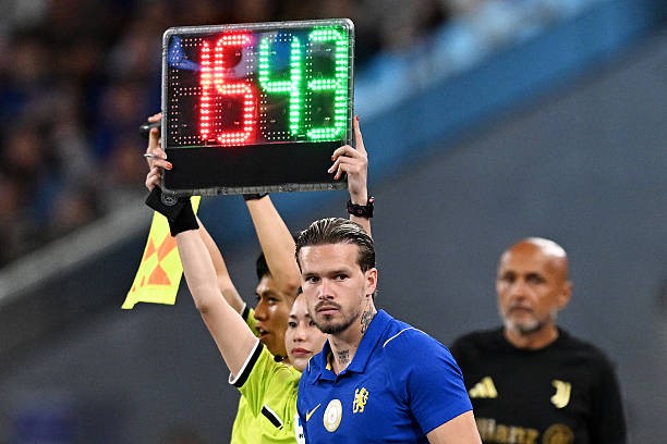 Mykhaylo Mudryk khó lòng trụ lại Chelsea. Ảnh: Getty Images