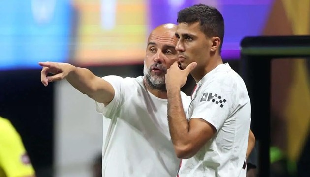 Pep Guardiola tác động Rodri gia nhập Barcelona? Ảnh: Getty Images