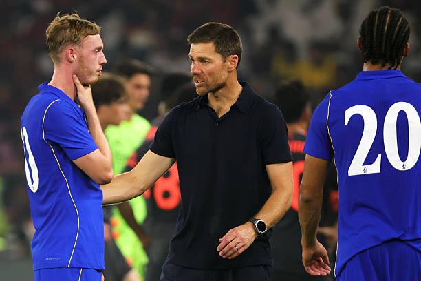 Sơ đồ 3 hậu vệ mang đến giải pháp cho Xabi Alonso tại Chelsea. Ảnh: Getty Images