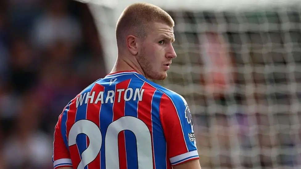Adam Wharton được cho vẫn nhận sự quan tâm từ Man Utd. Ảnh: Getty Images.
