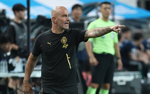 Maresca muốn thoát khỏi hoàn toàn chiếc bóng mà người tiền nhiệm để lại. Ảnh: Getty.