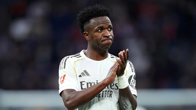Vinicius Jr đã quyết định ở lại Bernabeu thay vì khoác áo Arsenal. Ảnh: Getty.