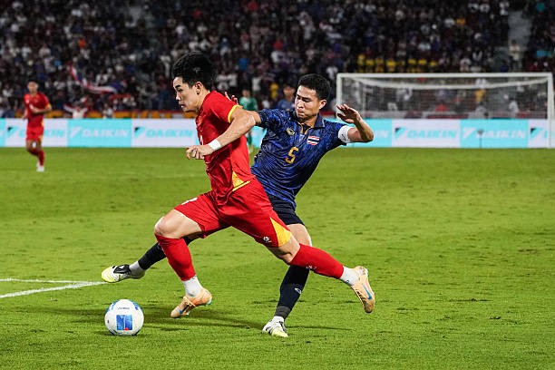 Việt Nam và Thái Lan được đánh giá là hai đội mạnh nhất giải đấu năm nay. Ảnh: Getty Images. 