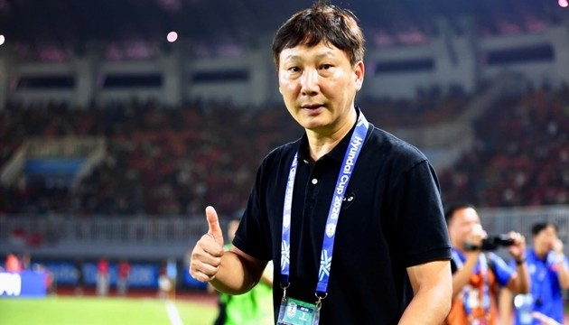 Ông Kim Sang-sik sẽ phải tính toán hợp lý ở trận đấu với Malaysia. Ảnh: VFF