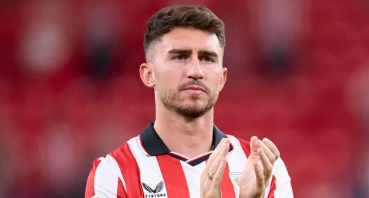 Barca muốn tìm hiểu kỹ lưỡng thương vụ Laporte. Ảnh: Getty.